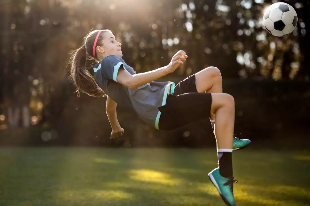 Can girls play on a boys' soccer team in a USSF league?